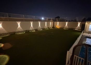 استراحة بمسطح اخضر ومجالس