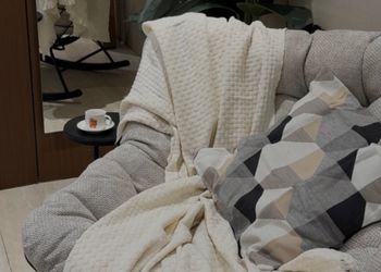 استديو بسرير ماستر وجلسة