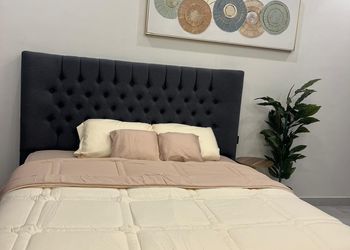 استديو بسرير ماستر وأثاث مريح 