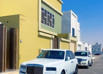 استديو بسرير ماستر وأثاث مريح 