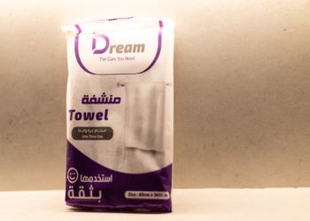 شقة بغرفتين نوم وصالة 