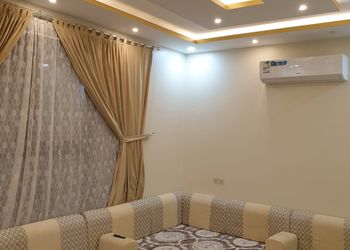 شاليه بمسطح اخضر و مسبح