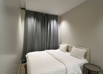 استديو هادئ وسرير ماستر 