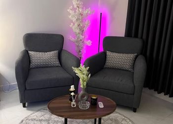 استديو هادئ بسرير ماستر