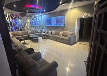شاليه بألعاب مائية ومسبح