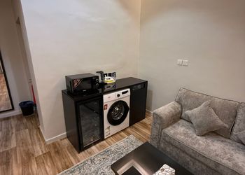 استديو هادئ بسرير ماستر 
