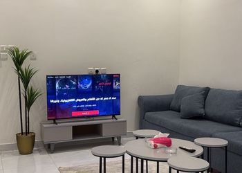 شقة بغرفه نوم وصالة 
