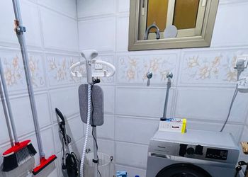 شقة بثلاث غرف نوم وصالة