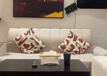 استديو بسرير ماستر
