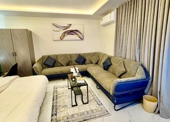 استديو بدخول ذاتي وسرير مريح 