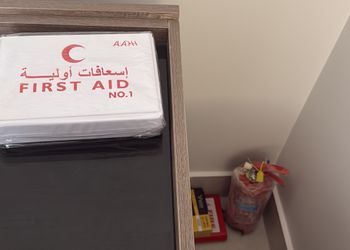 استديو هادئ بسرير ماستر 