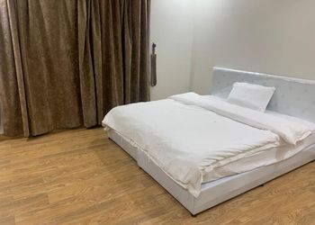 شاليه بجلسه خارجيه والعاب اطفال 