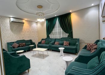 شاليه بألعاب مائية وجلسة خارجية