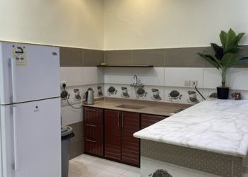 شاليه بمسطح اخضر