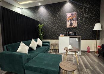استديو بتصميم مميز ودخول ذاتي 