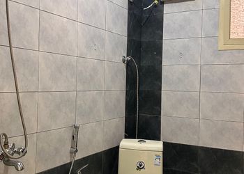 استديو بسرير ماستر