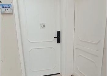 استديو بسريرين فردية
