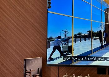 شقة بصالة وغرفتين نوم 