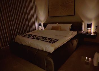 شقه بغرفه وصاله وتتميز بدخول ذاتي 