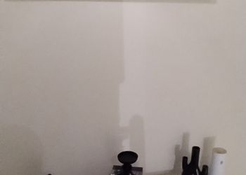 استديو هادئ بدخول ذاتي 