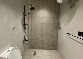 استديو هادئ بدخول ذاتي 