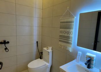 استديو هادئ بسرير ماستر 