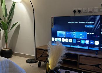 استديو هادئ بسرير ماستر