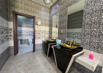 شاليه بمجلس وجلسة خارجية 