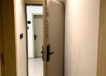 استديو هادئ بسرير ماستر 