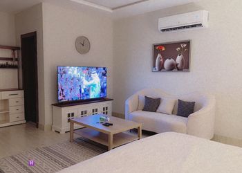 استديو هادئ بسرير ماستر 