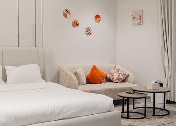 Studio With Master Bed