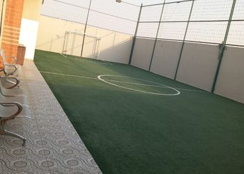 استراحة بمسبح داخلي والعاب اطفال