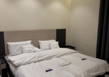 استديو بسرير ماستر ودخول ذاتي