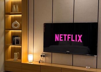 استديو بسرير ماستر وجلسة جانبية 