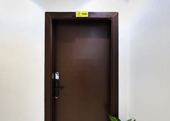 استديو هادئ بسرير ماستر 