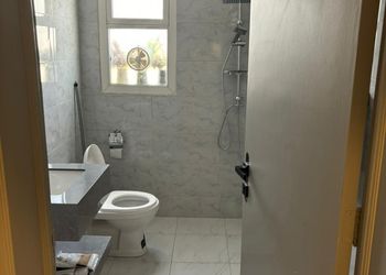 استديو بتصميم أنيق ودخول ذاتي