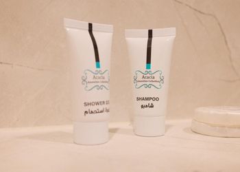 شقة بغرفة معيشة وغرفتين نوم 