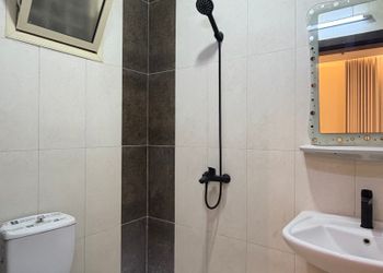 استديو بسرير ماستر وجلسة خارجية 