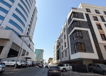 استديو هادئ بسرير ماستر 