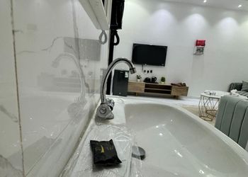 استديو بسرير ماستر وجلسة جانبية 