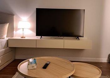 استديو بسرير ماستر
