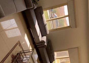 استراحة بمسطح اخضر وجلسة
