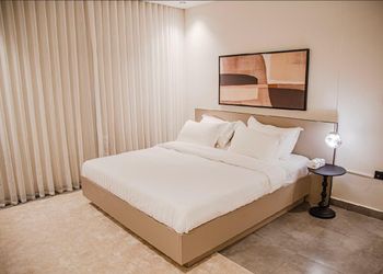 شقة بدخول ذاتي وتصميم أنيق 