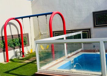 شاليه بصالة تطل على العاب اطفال