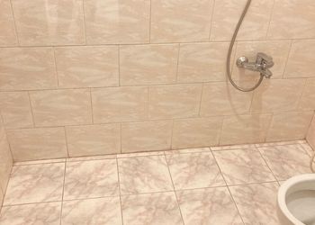 استديو بسرير ماستر وجلسة 