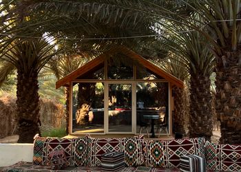 كوخ في مزرعة بسرير ماستر وجلسة 