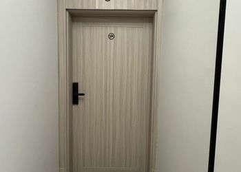 استديو بتصميم مودرن دخول ذاتي 
