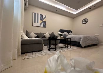 استديو هادئ بسرير ماستر 
