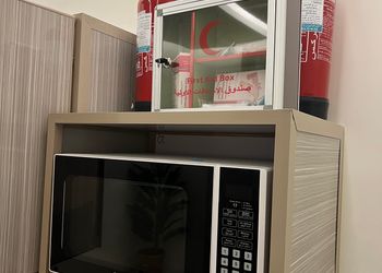 شقة بغرفتين نوم وصالة 