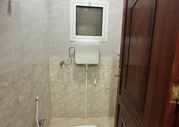 شقة بغرفتين نوم وصالة 